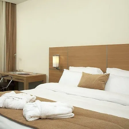 Hotell Anemon Fuar 4*