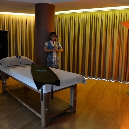 Hotell Anemon Fuar 4*