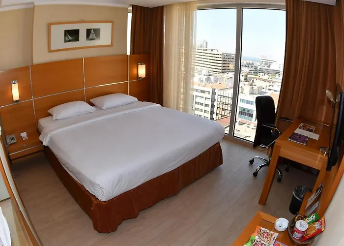 Hotel Anemon Fuar 4*